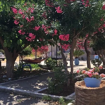 Andy's Gardens Apartamento Gerani (Chania)